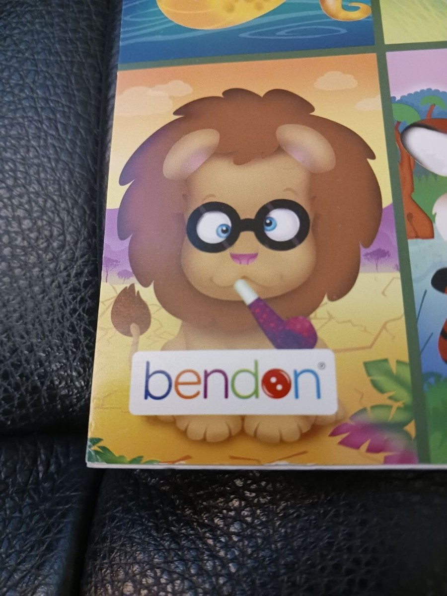 ZOO ページ Bendon Zany Zoo Sticker Face Activity Book 32 Faces Over 230