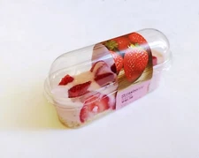 Strawberry/ Durian/ Milk  Mousse Cake containers No stickers (pack of 30) 