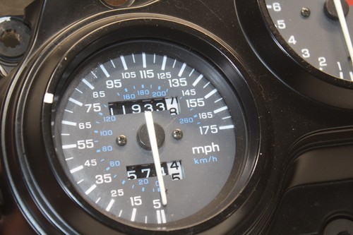 1991 - 1994 Honda CBR600 F2 INSTRUMENT CLUSTER SPEEDOMETER *BROKEN TABS* OEM - Picture 10 of 12