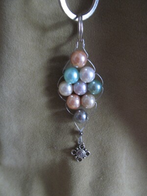 Fidget Key Chain Handmade Beaded Glass Pearls with Flower-Charm | eBay