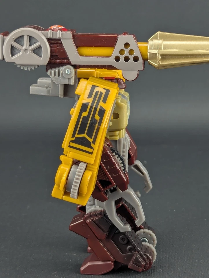 Transformers Universe 2003 Stockade complete Hasbro Basic Class Beast Machines - Image 4 of 4