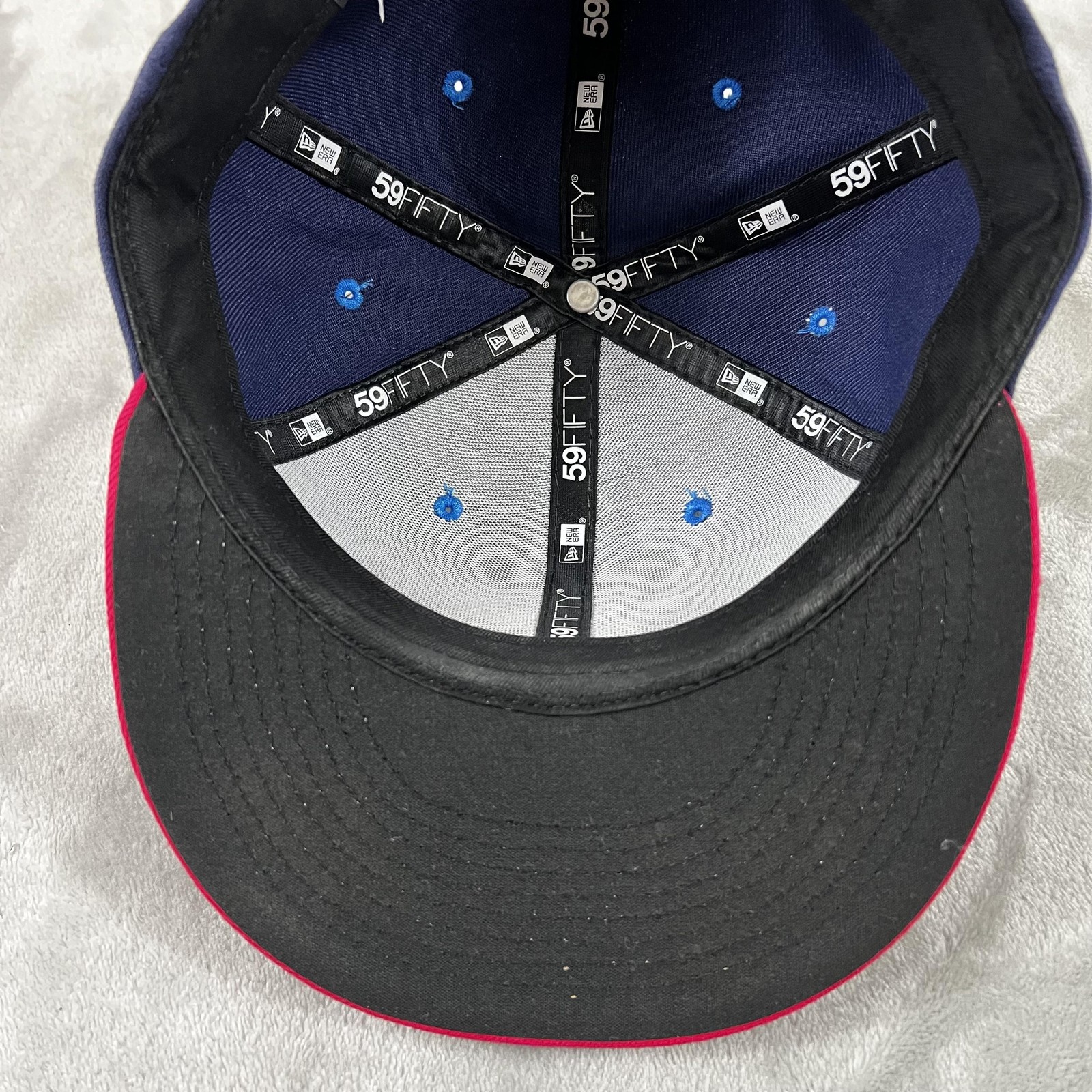 San Antonio Missions Flying Chanclas Fitted Mens 7 5/8 Navy Pink New Era 59FIFTY