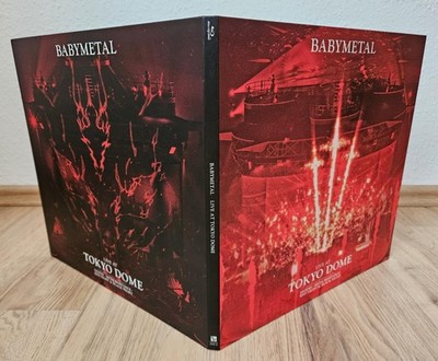 BABYMETAL Live At Tokyo Dome 2-Blu-Ray Limited Edition LP size RAR