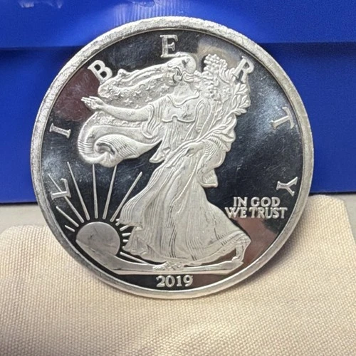 2019 5 Troy Oz .999 Fine Silver Bullion Round Walking Liberty Design