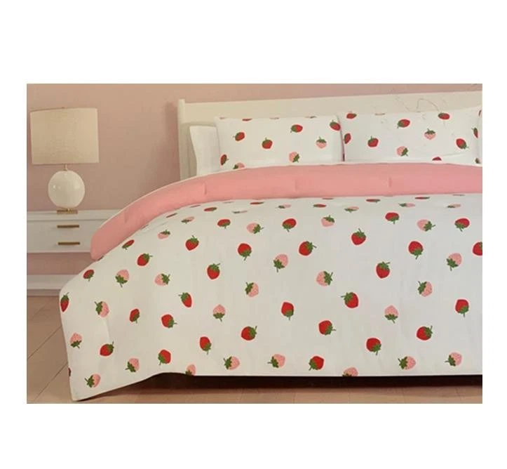 Kate Spade New York Scattered Strawberry Comforter Set Queen New - Image 2 of 4