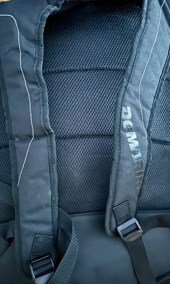 DeMarini sku -WTD9402BL 背包 2 球棒架/穗隔层 — 第 4/4 张图片