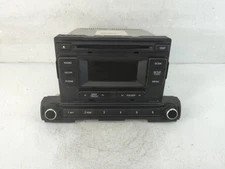 2017-2018 Hyundai Elantra Am Fm Cd Player Radio Receiver LA4H1