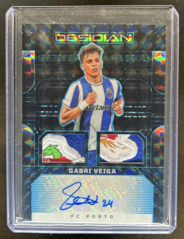 2025-26 Obsidian Gabri Veiga Dual Patch Auto Autograph Blue Finite #1/1