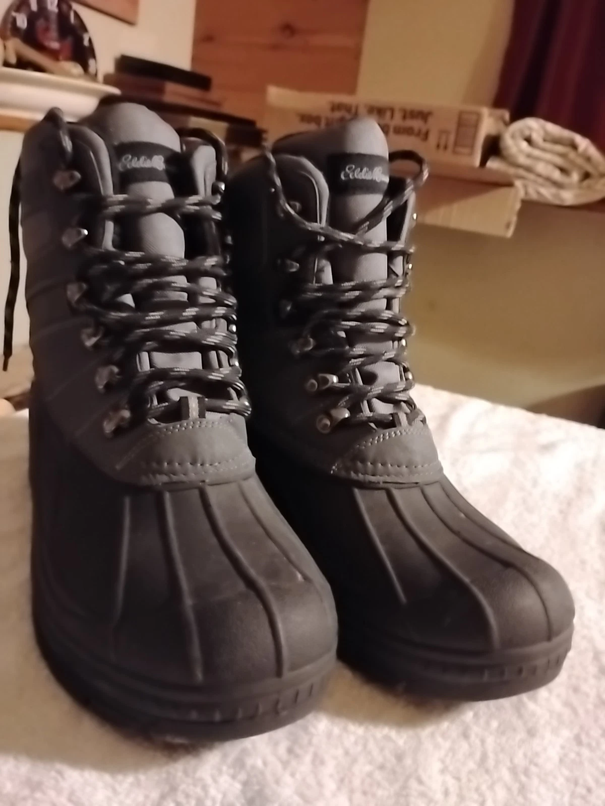 Eddie Bauer Mens Winter Boots Size 9
