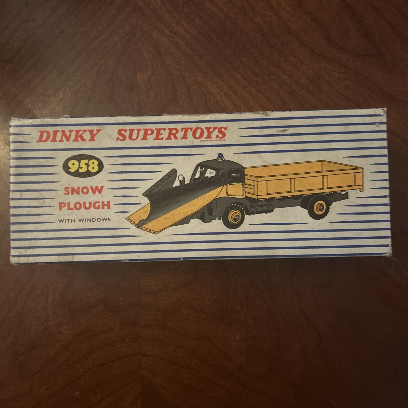 ミニカー DINKY No.958  PLOUGH Dinky Toys GB No. 958 Snow Plough Truck Snow Plough in Box