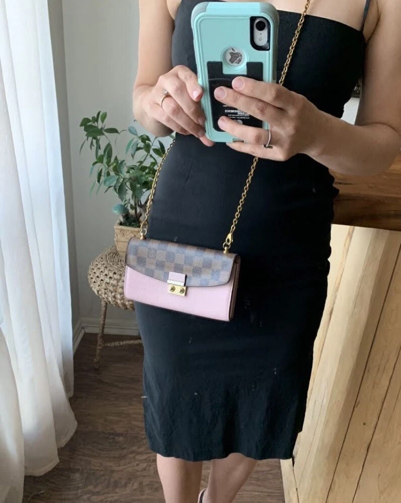 louis vuitton crossbody cell phone purse