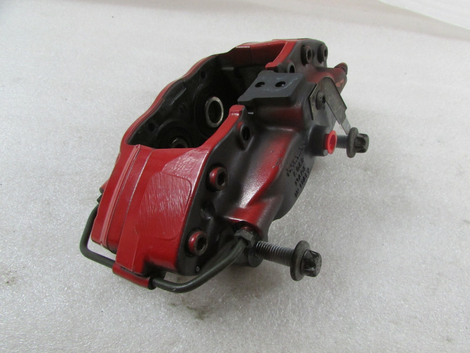 Maserati Ghibli Q4, LH, Left Rear Brake Caliper, Red
