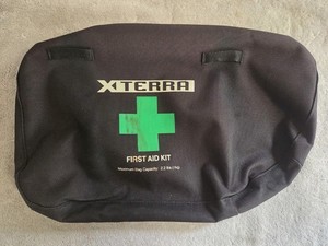 1st Gen Nissan Xterra First Aid Kit Empty Pouch 99 00 01 02 03 04 05 1999 2004 