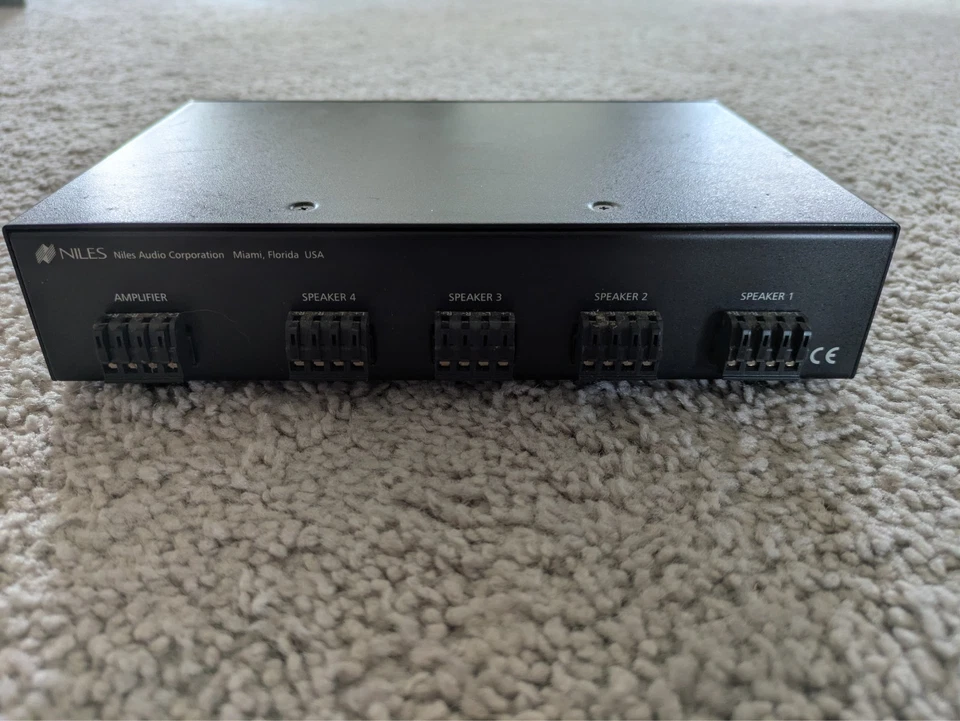 Selector de altavoces Niles SS-4, 4 pares Foto 2 de 2