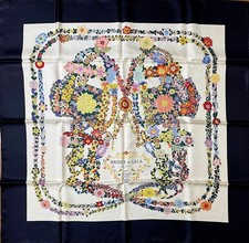 Hermes Scarf Brides de Gala en Fleurs 90 cm silk white Carre flower 35"