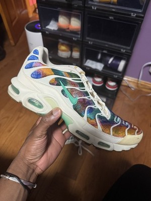 Size 10.5 - Nike Air Max Plus Print Alternate Galaxy