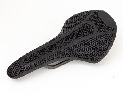 Fizik Vento Antares R1 Adaptive Carbon 140mm 184g 3D Sattel