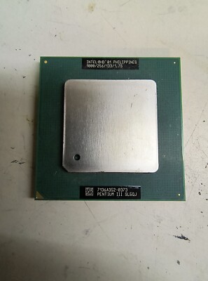Intel Pentium 3 (III) 1GHz SL5QJ (Coppermine)