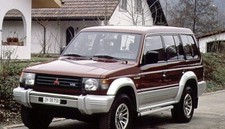 Mitsubishi Pajero V20 3500 V6 24V DOHC 208PS Oldtimer
