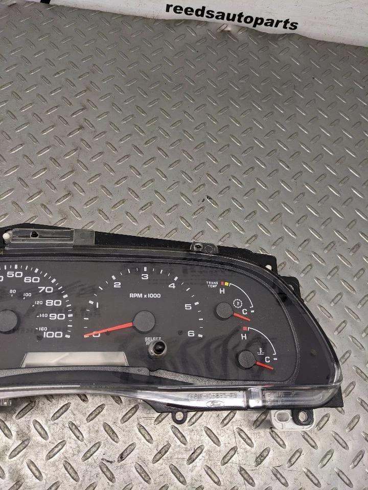 Speedometer Cluster MPH From 11/04/02 Fits 03 EXCURSION 1167681 - Image 3 of 4