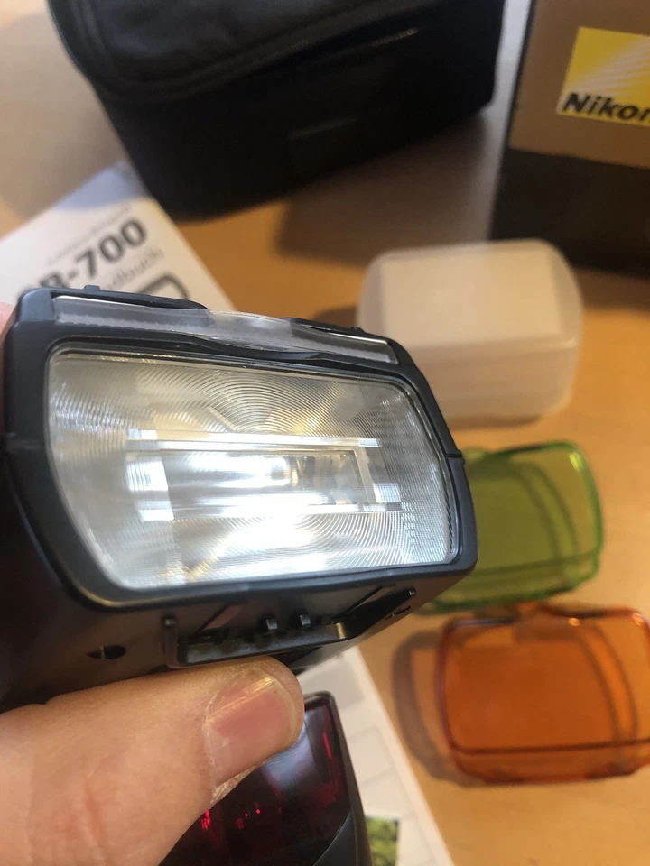 Nikon SB-700 Blitzgerät Speedlight Neu OVP - Bild 3 von 4