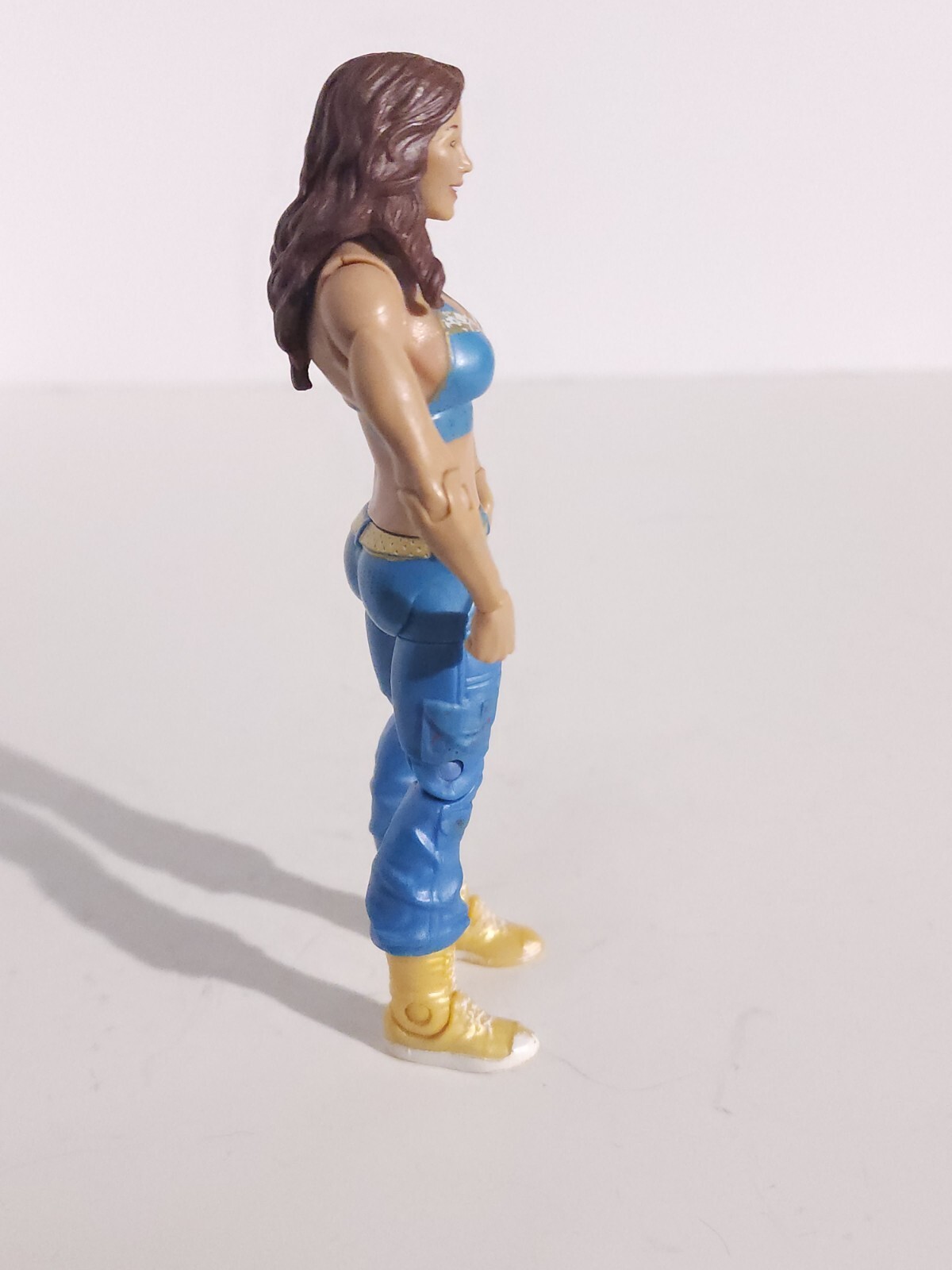 2010 MATTEL WWE DIVA SERIES 3 MICKIE JAMES WRESTLING ACTION FIGURE