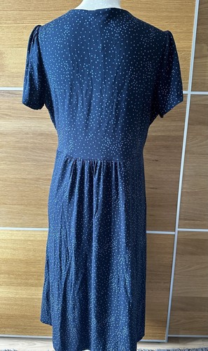 Damen Crew Clothing Edith Wickel Jerseykleid marineblau gepunktet UK 12 neu mit Etikett UVP 65,00 £ - Bild 5 von 10