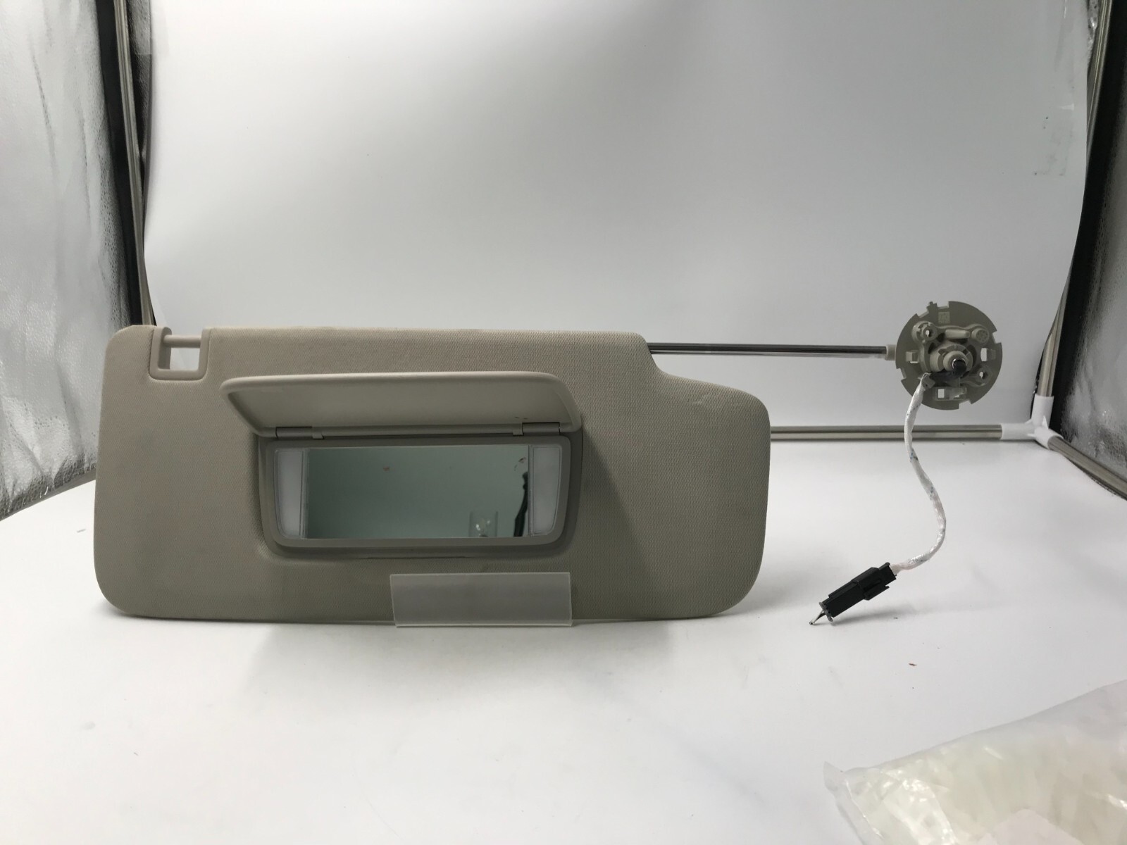 2021 Buick Encore Passenger Sun Visor Gray OEM SV1097