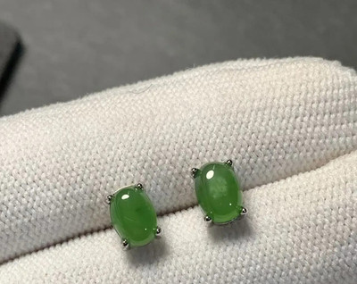 Natural Oval Green Jade Gemstone Stud Earrings 925 Sterling Silver Gift