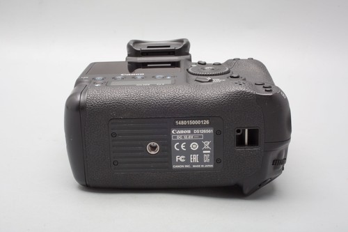 Canon EOS 1DX Mark II 20.2 MP DSLR Digital Camera Body, Boxed - Picture 15 of 17