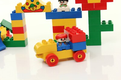 Lego DUPLO Basic Set 2362 Large Circus Bucket 100% complete