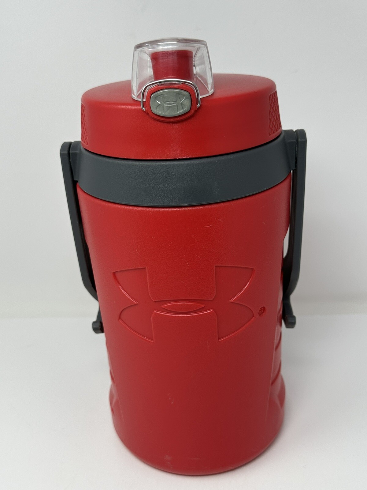 Under Armour Thermos 64 oz Water Bottle Jug Thermos Fence Hanger Red
