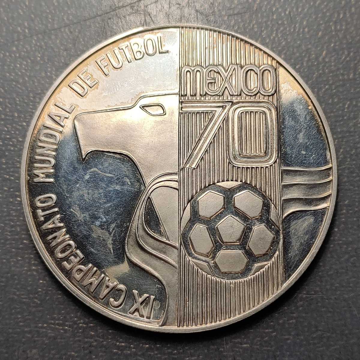 【新品】1970 ワールドカップ メキシコ大会 MEXICO 1970 IX FOOTBALL WORLD CUP SOCCER SILVER MEDAL 1970