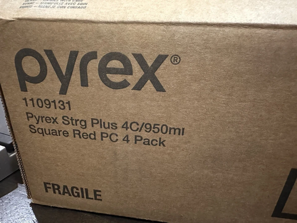 4 PIEZAS Pyrex Storage Plus 4 tazas cuadradas rojas con tapa Foto 4 de 4