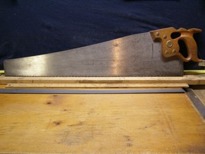 VINTAGE DISSTON D8 THUMBHOLE RIP HAND SAW 5 pt 28" FRESHLY RESHARPENED