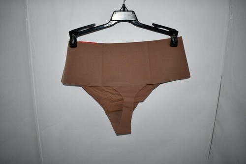 Tanga alisadora SPANX undie-tectable en CAFE TALLA: XL #SP0115 NUEVO CON ETIQUETAS - Imagen 2 de 3