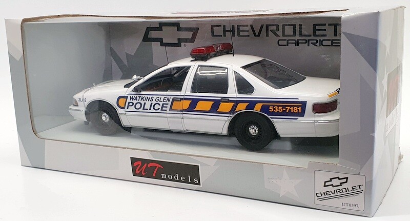 レア！UTモデル！Chevrolet NYPD Police Car 1/18 Chevrolet Caprice NYPD Police Car MCG 1/18