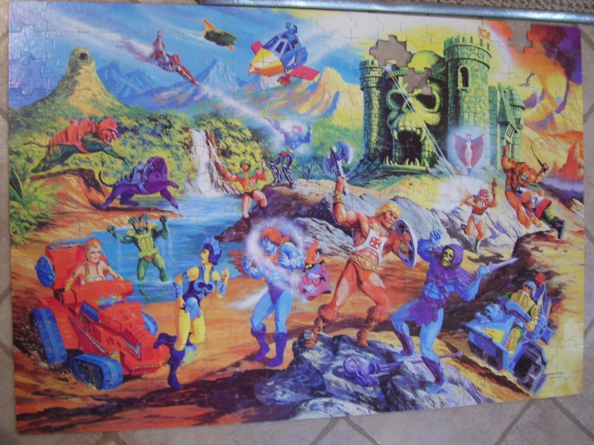 Pieces of the Masters パズル 1983 Masters of the Universe He-Man 300 piece Golden Puzzle