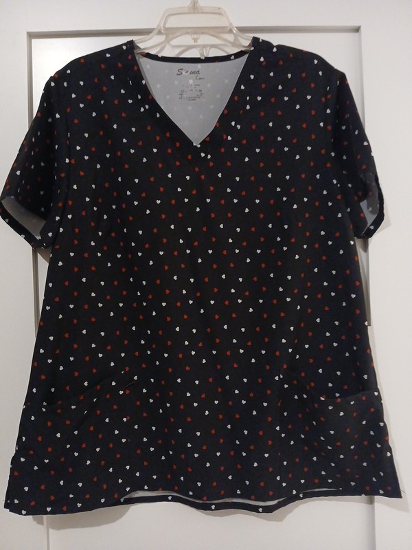 Sienna Love Women's XL Two Pocketed Short Sleeved Scrub Top With Hearts Design