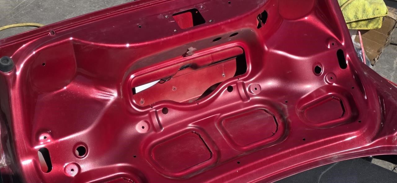 02-07 MASERATI M138 4200 COUPE REAR TRUNK LID w/SPOILER 9060