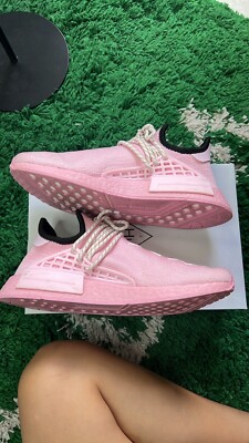 pink human race on feet