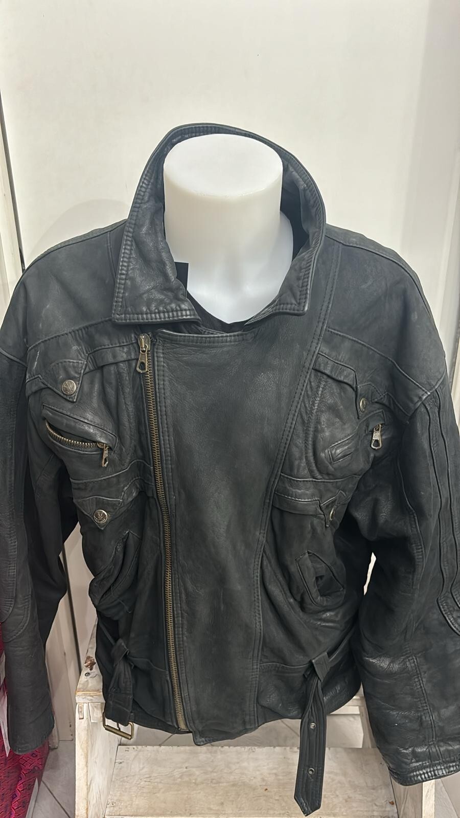 Victoria Station Used Leather Jacket Men Size XL Black LLD426