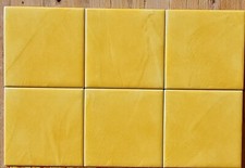 1 scatola (56 pz) di piastrelle lucide giallo scuro 10x10