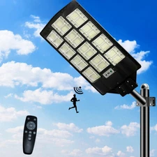 2000W Solar Street Lights Outdoor Parking Lot Light Dusk to Dawn w/Motion Sensor