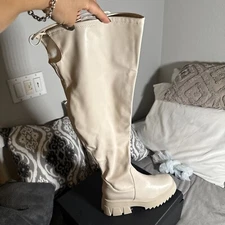 Fashion to Figure Womens Bone Color/Ivory Tall Over-The-Knee Boots 9 Wide Ftf168