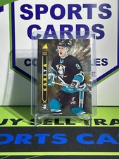 Paul Kariya 1995-96 Pinnacle Hockey “Roaring Twenties” ANAHEIM DUCKS!!!