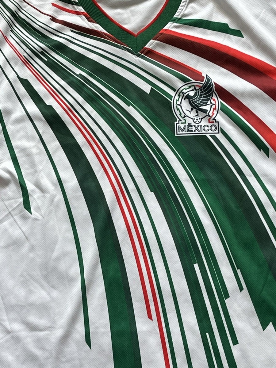 Mexico Soccer Jersey Wells Fargo Sponsor Mens Size Medium Vamos