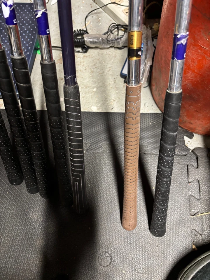 Cleveland 792 VAS Iron Set 3 - LW Wedges VAS Steel Shaft RH - Image 3 of 4