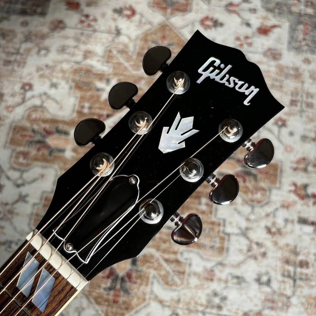 Gibson Hummingbird Standard 2025 Vintage Cherry Sunburst LR Baggs con estuche...
