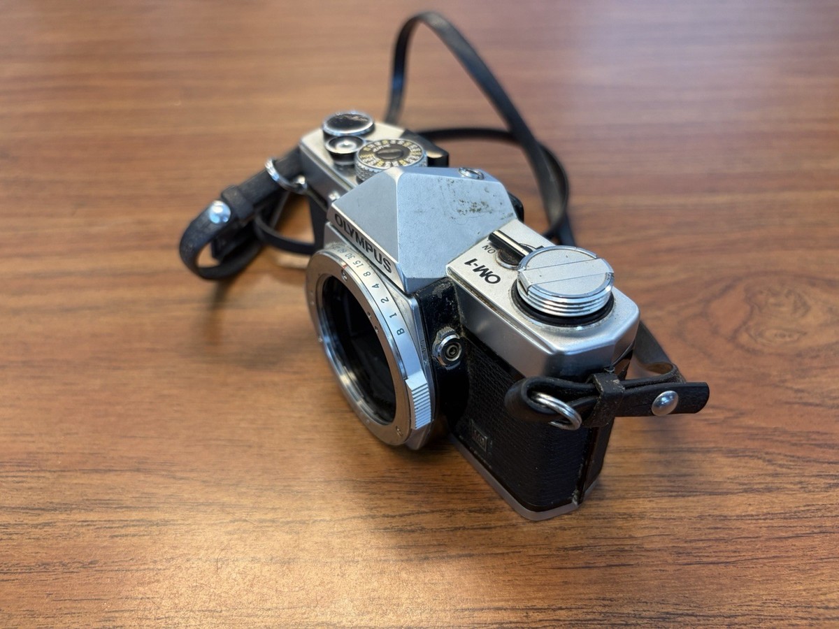 Olympus OM-1 MD 35mm SLR Film Camera PARTS ONLY 639277208835| eBay